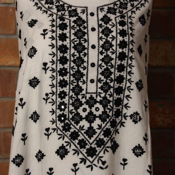 Chic Ebony Blossoms - Kurta (with mirror work)